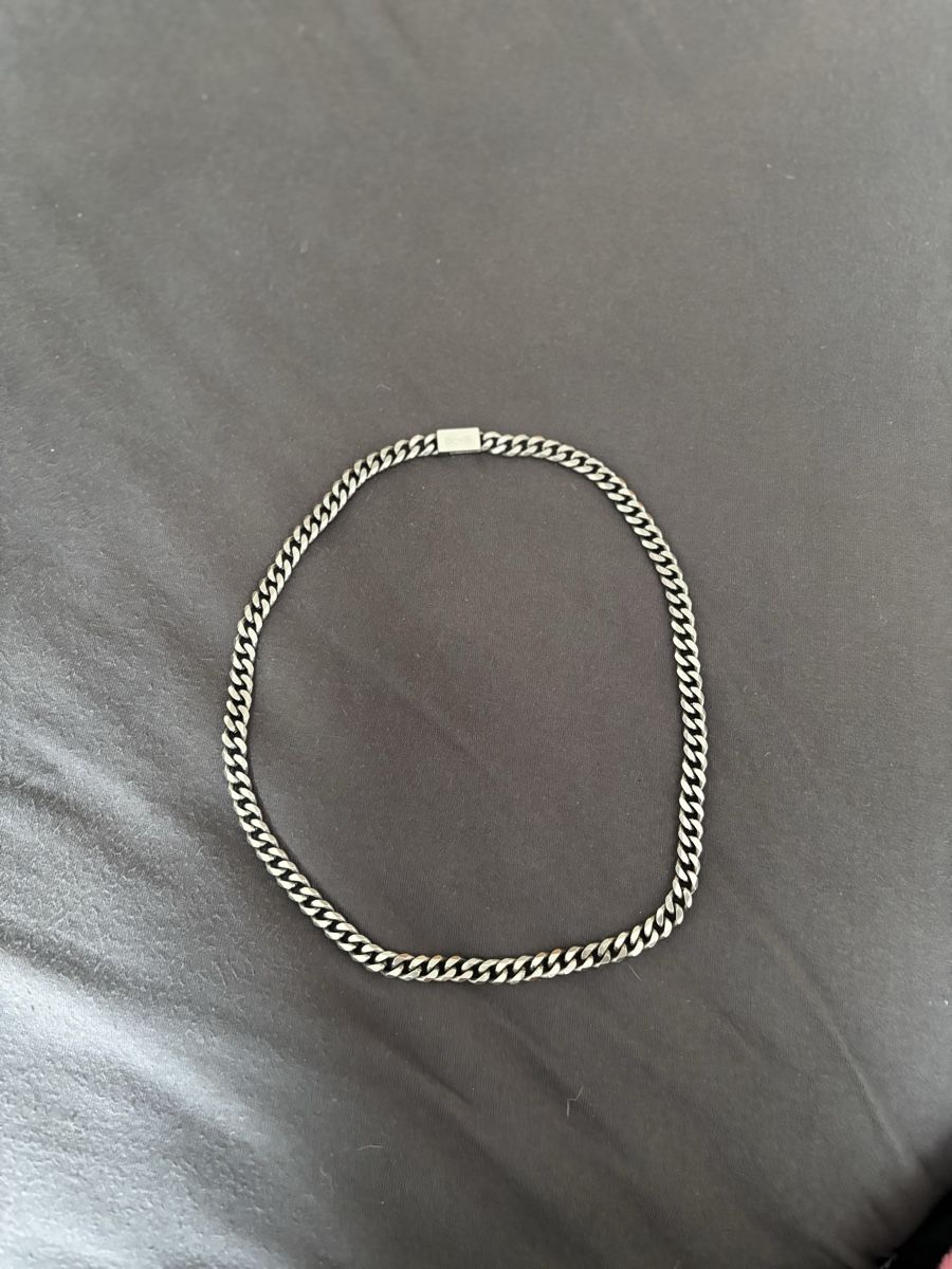 Hugo Boss Catenine: Orginale Hugo Boss Halskette – Nuovo (secondo la descrizione) da Mauren venduto da mar_zwh8