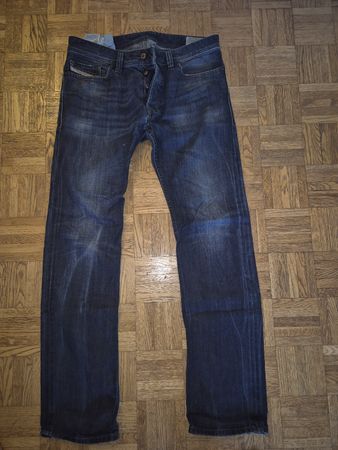 Diesel Safado W31 L32, Regular Slim-Straight, État neuf!