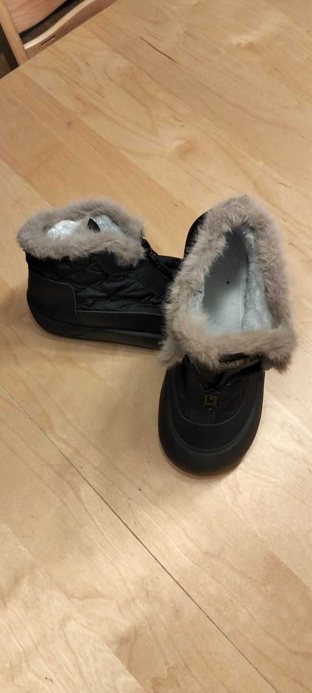 Scarpe da donna: Winterschuhe Damen – Nuovo e nell'imballaggio originale da Zufikon venduto da tre_56pb