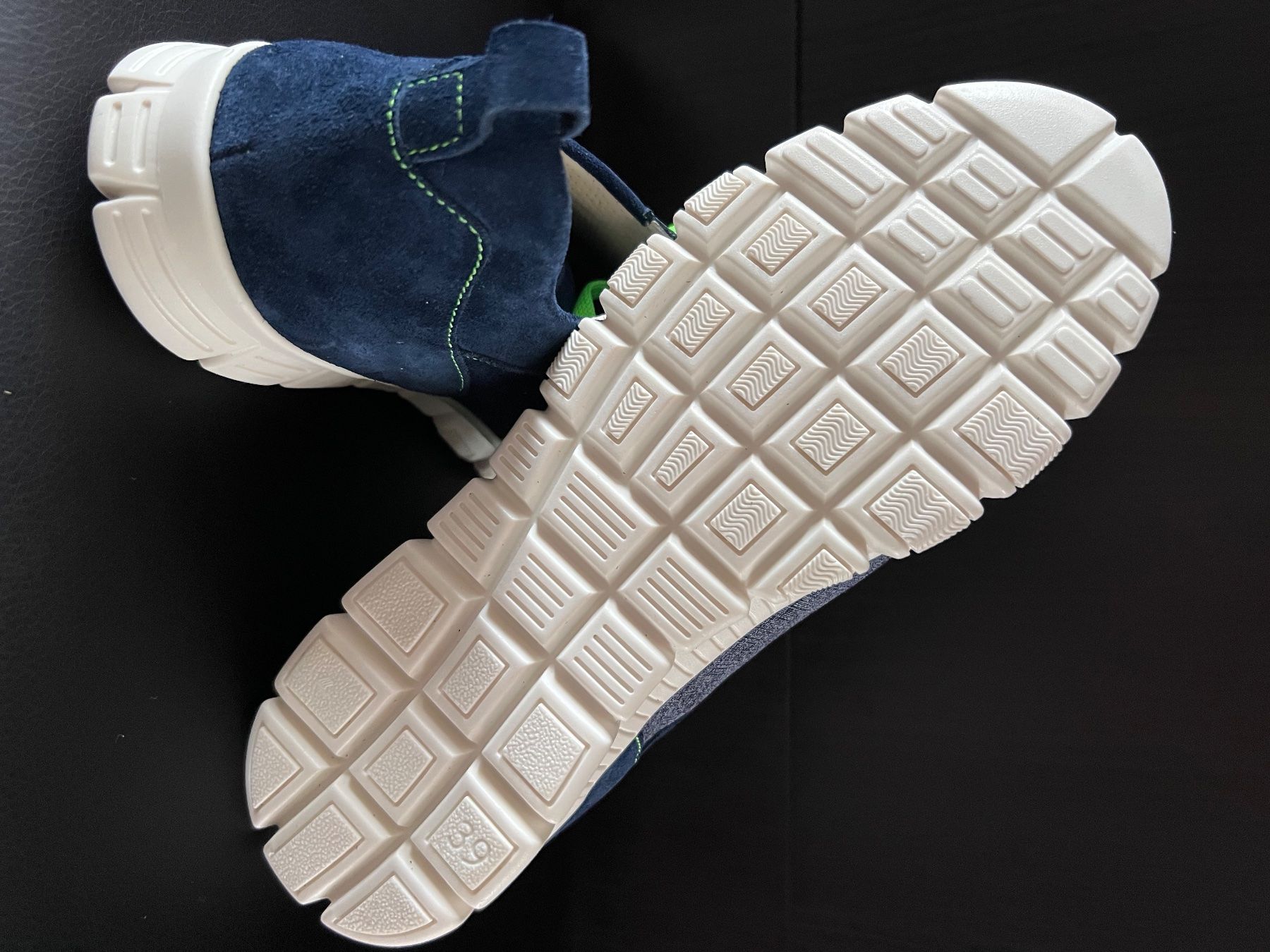 Scarpe da uomo: Liquidation! ZECCHINO Sneaker Gr. 35 – Nuovo e nell'imballaggio originale da Steinhausen venduto da Jan_CesilWeber 4
