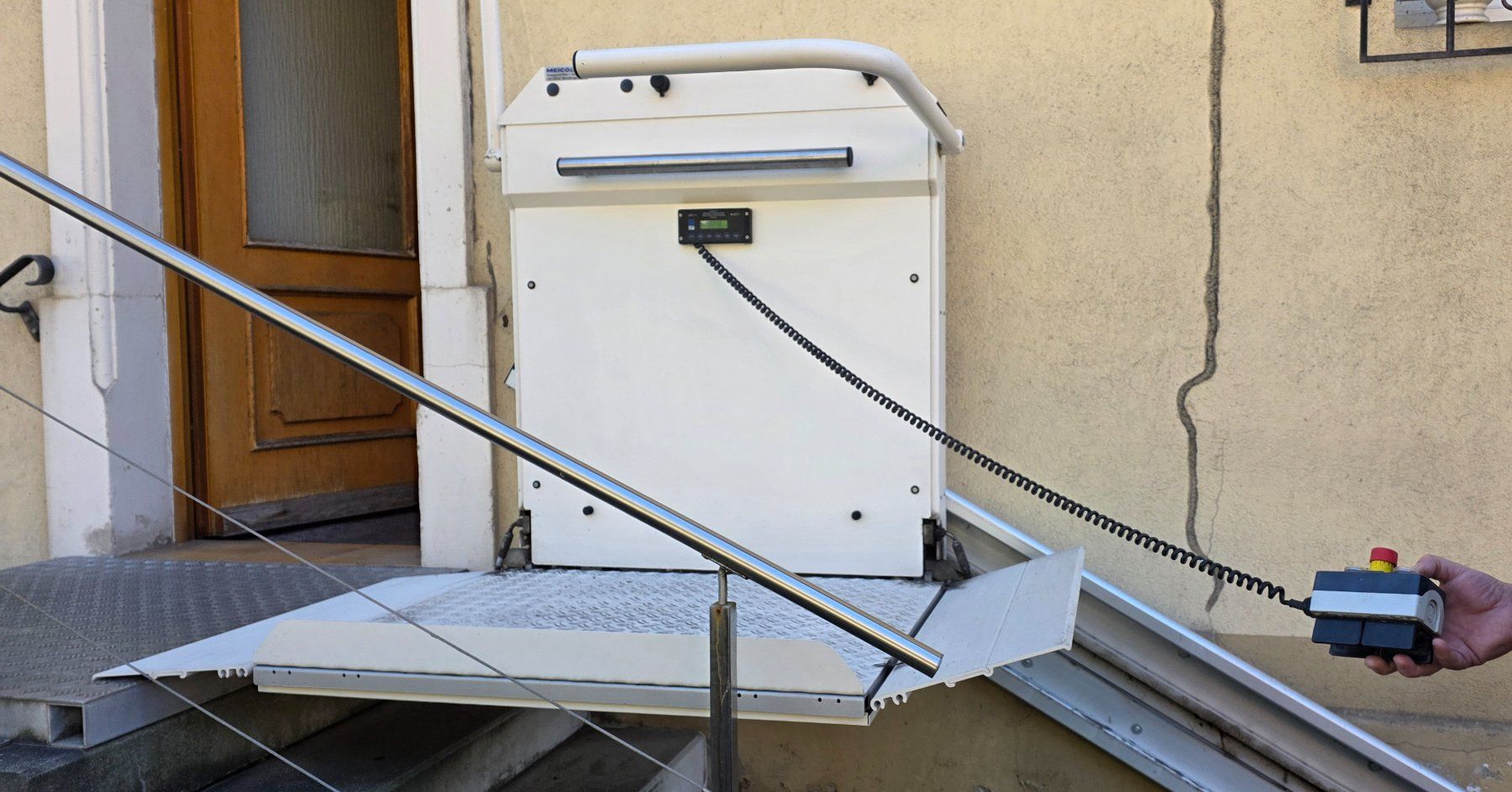 Piattaforme elevatrici & Crick: Rollstuhl-Treppenlift – Usato da gontenschwil venduto da laura_biaci 1