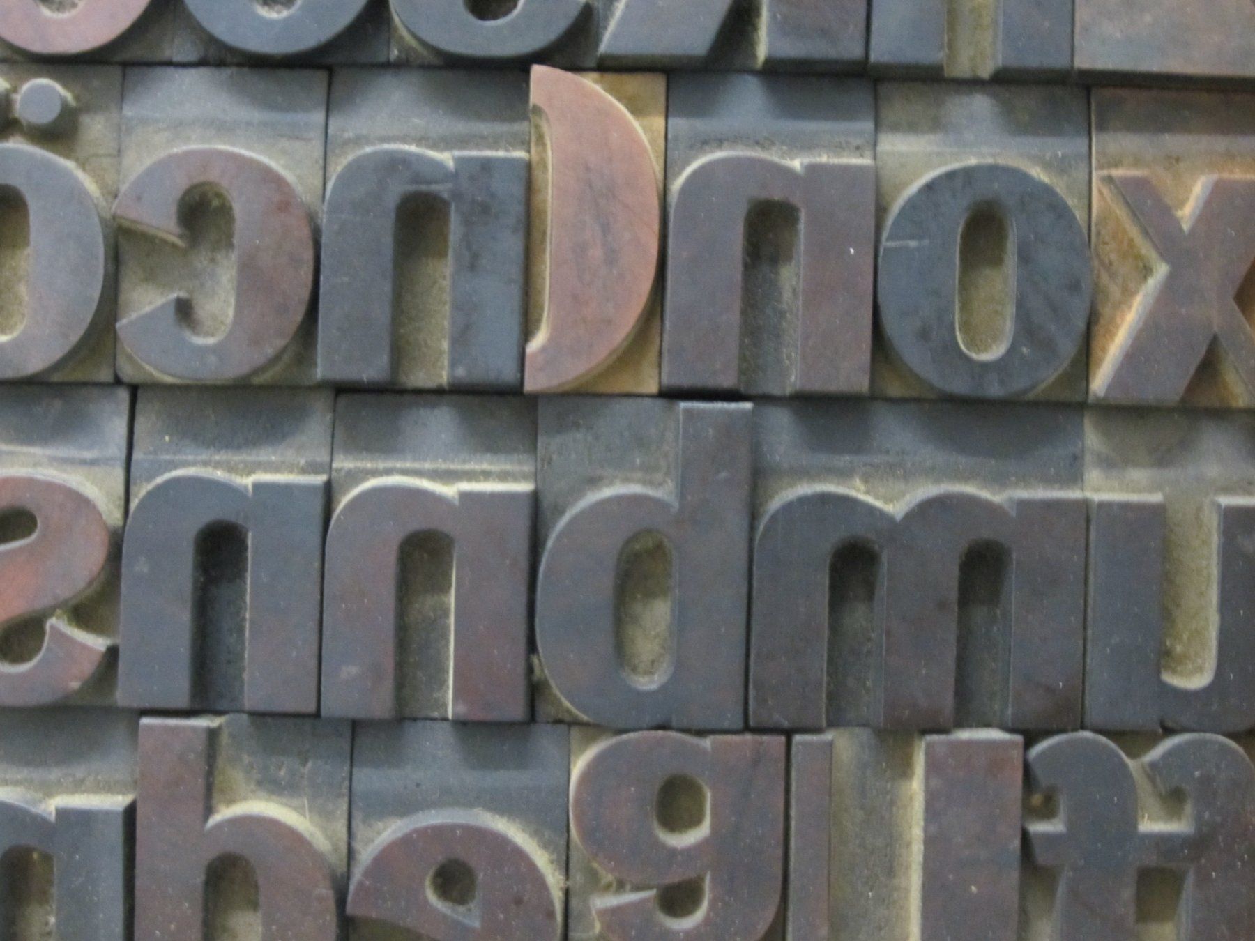 Holzartikel: Antikes Buchdrucker Set mit Holzbuchstaben – Gebraucht aus Bern von Nanuni 3