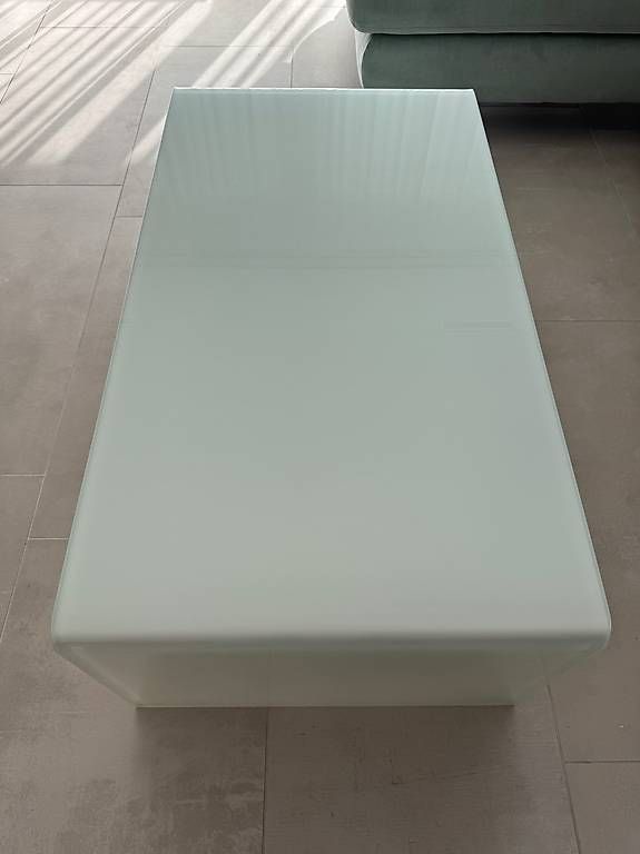 Tavoli: Couchtisch, Sofatisch, Salontisch – Usato da Zufikon venduto da predator10 2