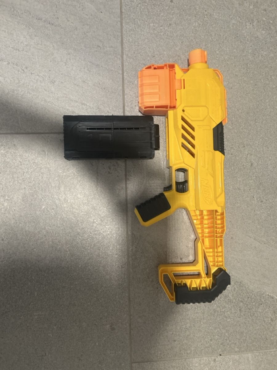 Nerf Giocattoli: Nerf gun mit magazin und akku – Usato da Fahrwangen venduto da qtechx 2