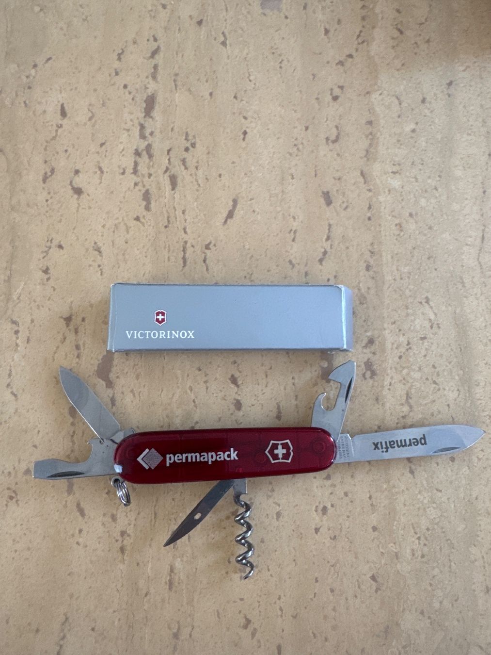 Victorinox Taschenmesser: Victorinox Multitool Camper Permafix rot mit Box – Gebraucht aus Rüti b. Büren von helscherj 1