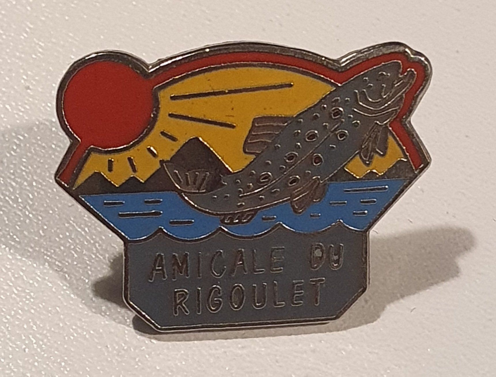 Placchette & Badge: Pin's Anicale du Rigoulet – Usato da St-Barthélemy VD venduto da titeuf5