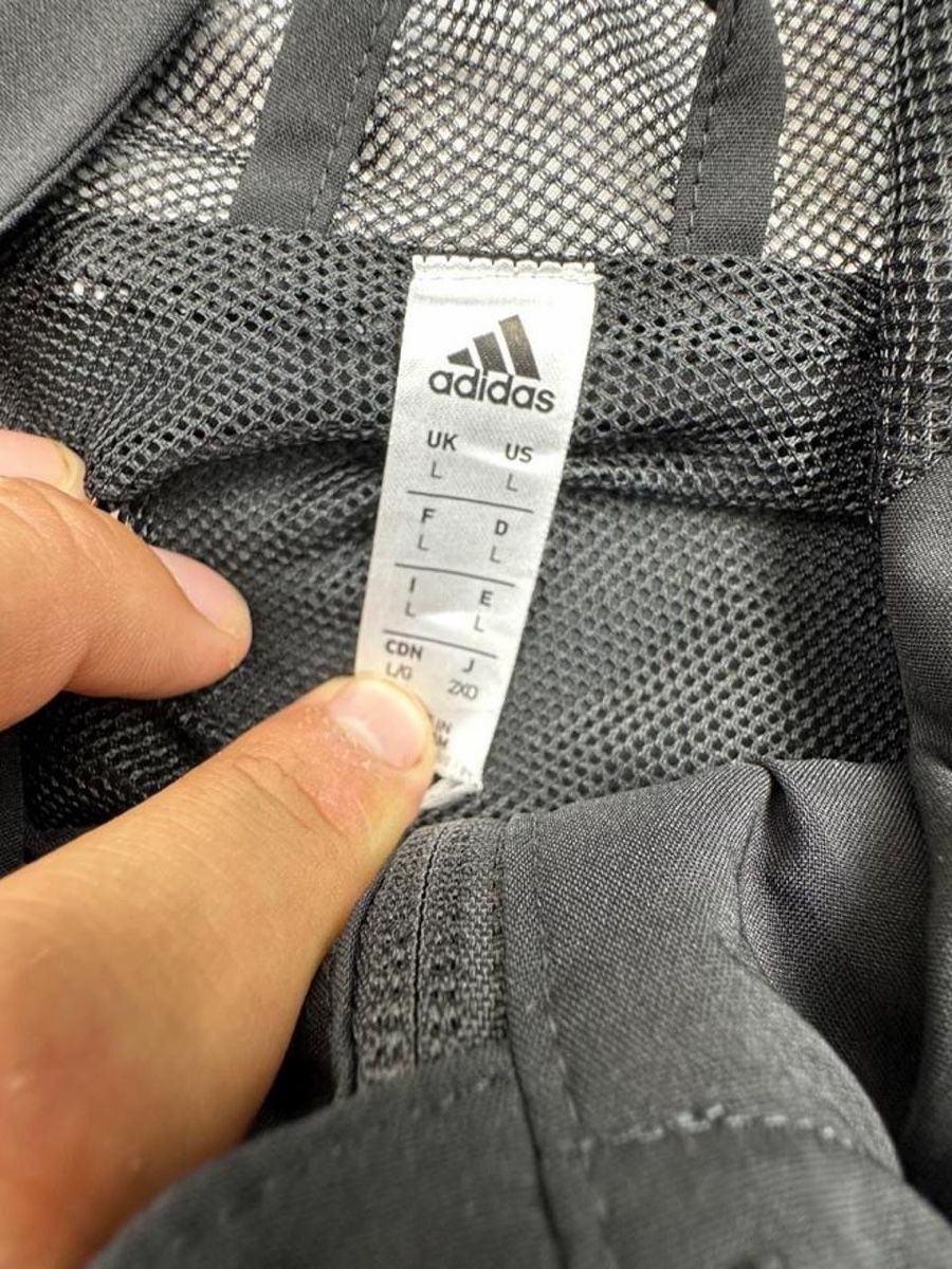 Adidas Jacken: Adidas jacket – Gebraucht aus Erlinsbach SO von TogaResell 3
