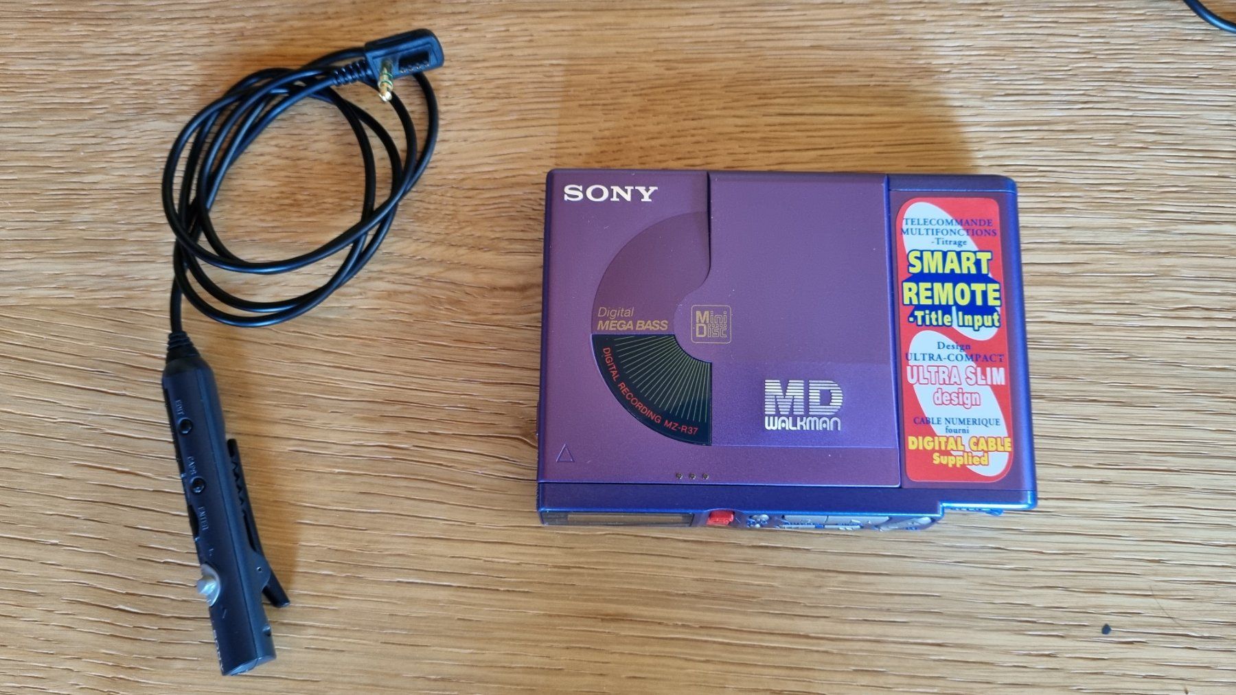 Sony Minidisc: Minidisc SONY MZ-R37 / Remote RM-MZ4R – Gebraucht aus Couvet von Mima0077 1
