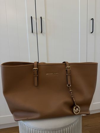Michael Kors Jet Set Travel Tote Cognac – reparaturbedürftig