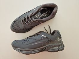 BONA Sportschuhe Grösse 42