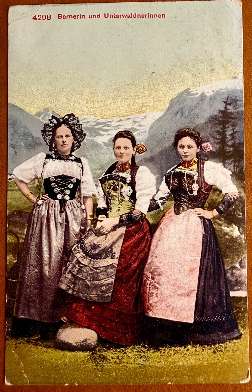 Cartoline postali: Bernerin und Unterwaldnerinnen 1908 – Usato da Lutry venduto da Ediego