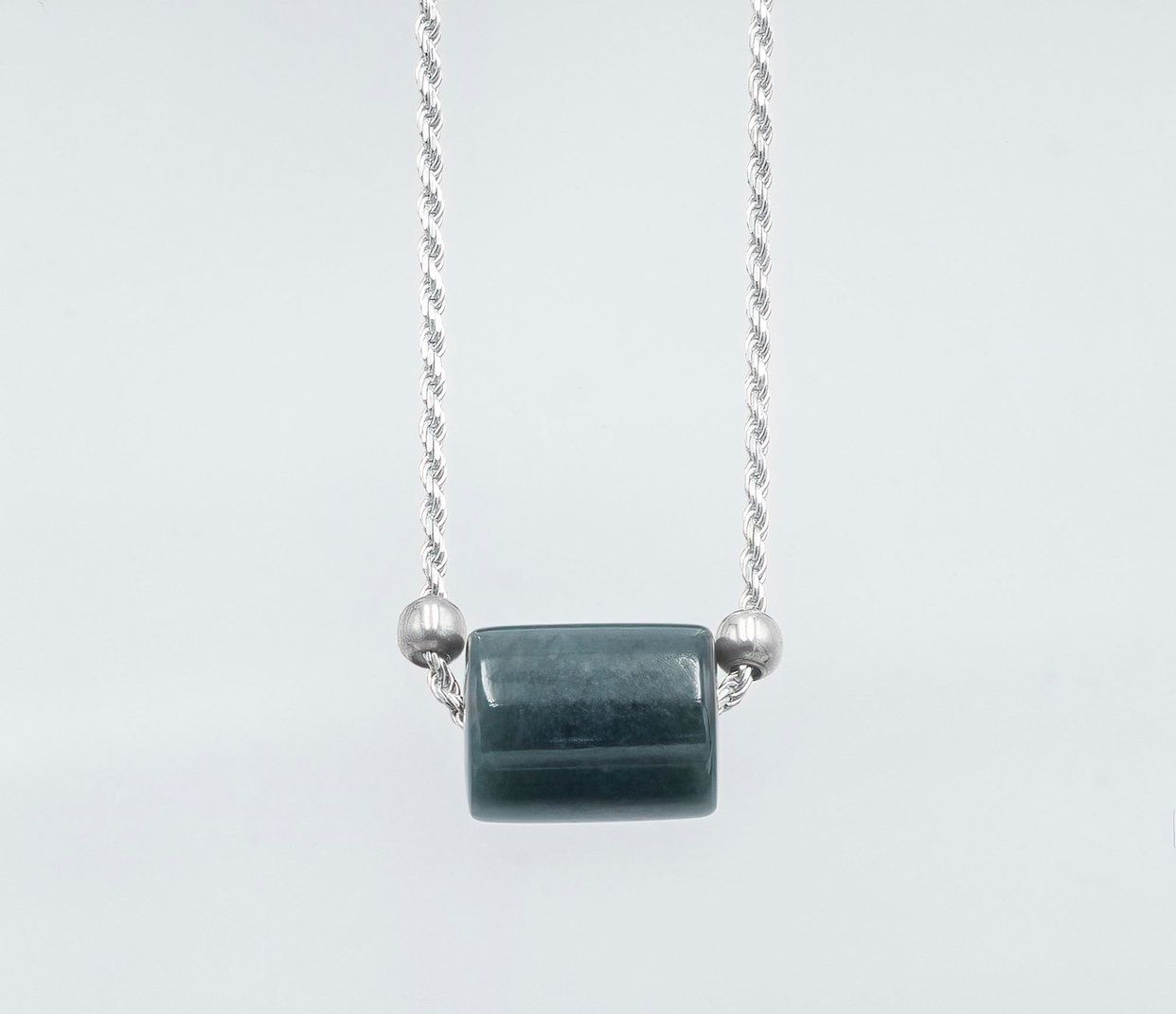 Catenine: Silberkette mit Jade – Nuovo e nell'imballaggio originale da Ruggell venduto da JadeShop