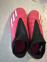 Adidas footsalle taille 37.5 ( sans les lacets)