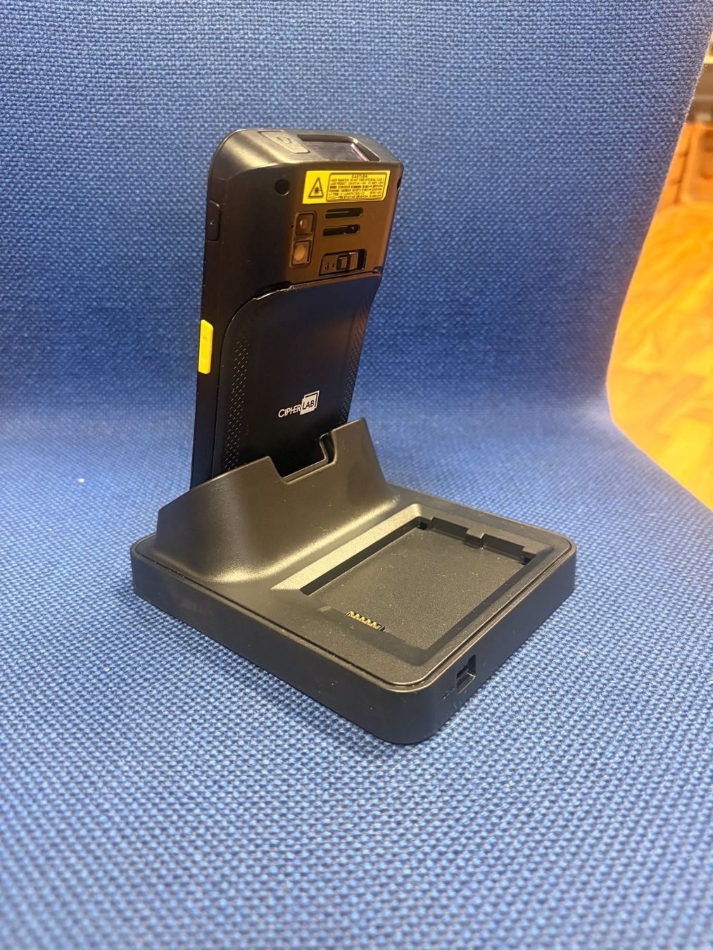 Notebook: CipherLab RS31 Series Touch Mobile Computer – Usato da Pfäffikon SZ venduto da ELMAdiscount 2