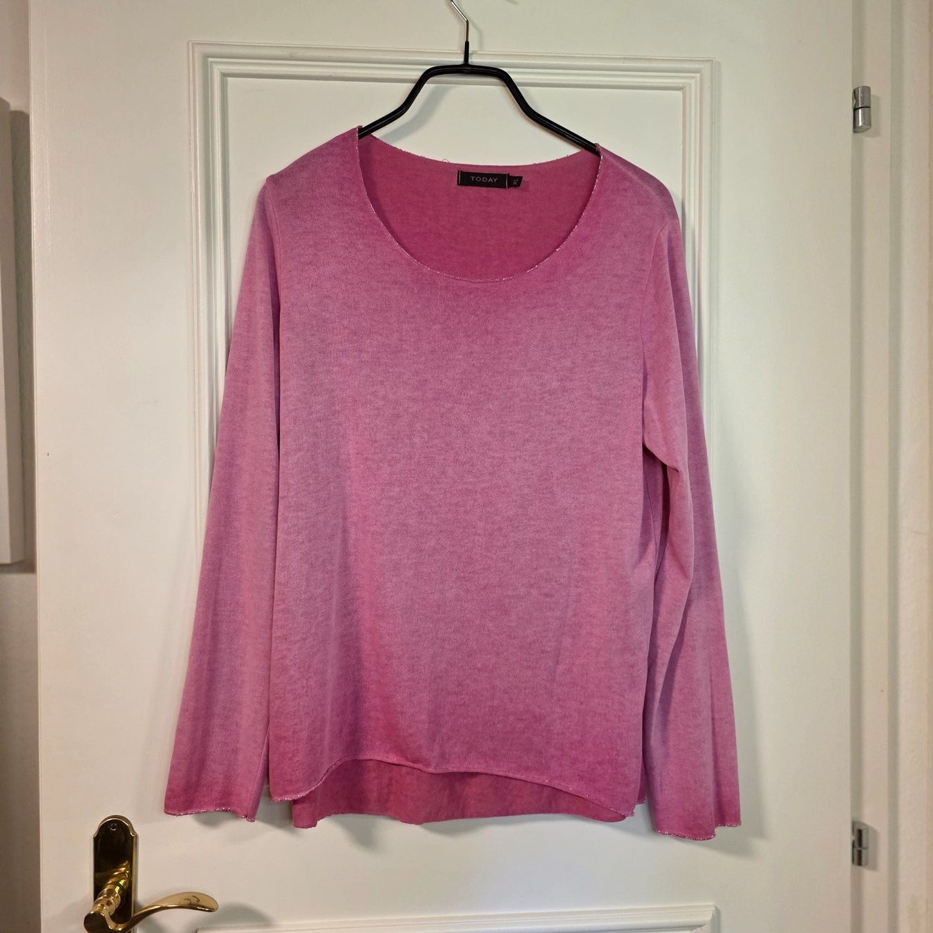 Pullover & Sweatshirts: Pullover, Gr. 38/40, Rosa , Top Zustand! – Gebraucht aus Wald ZH von CapLux 2