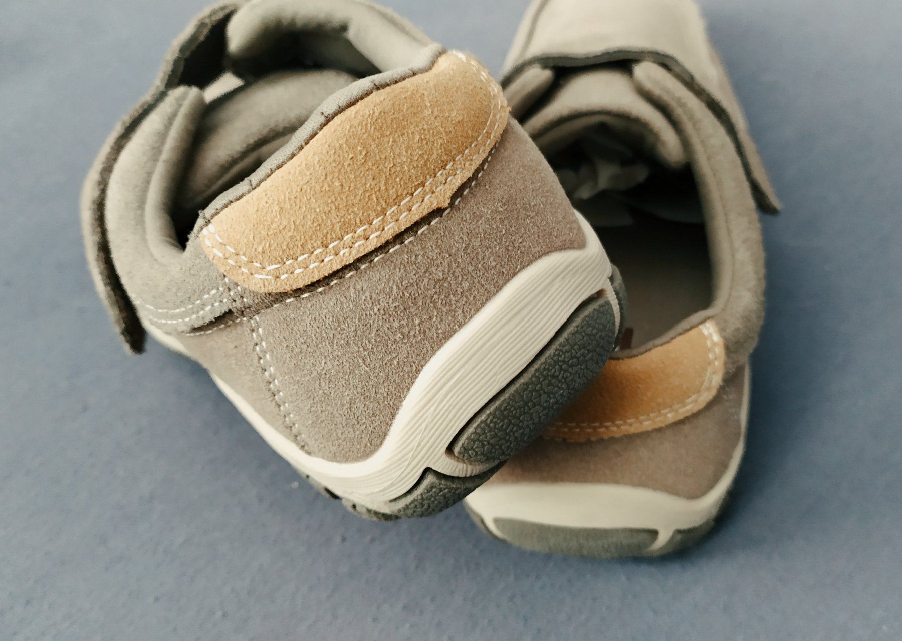 Scarpe da uomo: Mocassins homme gr. 40 gris – Nuovo (secondo la descrizione) da Chezard St-Martin venduto da Loucail 2