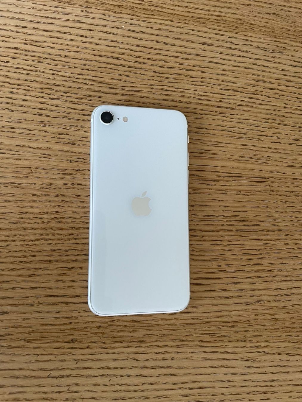 Apple Handys / Smartphones: iphone se – Gebraucht aus li curt von cinziazala 1