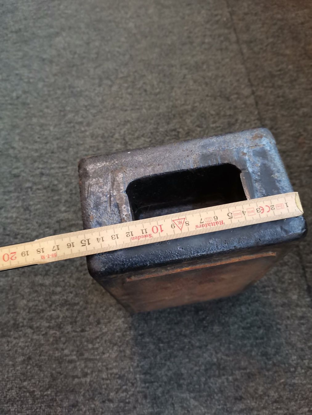 Bilance e pesi: 20kg Gewicht, Gewichtstein 20kg, Eckiges Gewicht, Eisengewic – Usato da Wiedlisbach venduto da materialkreislauf 5