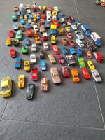 Spielzeugautos verschiedene Modelle