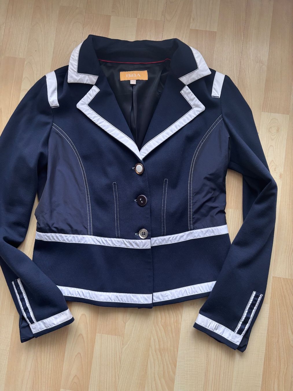 Biba Giacche: Edler Biba Blazer – Usato da Büren an der Aare venduto da schlenker66 1