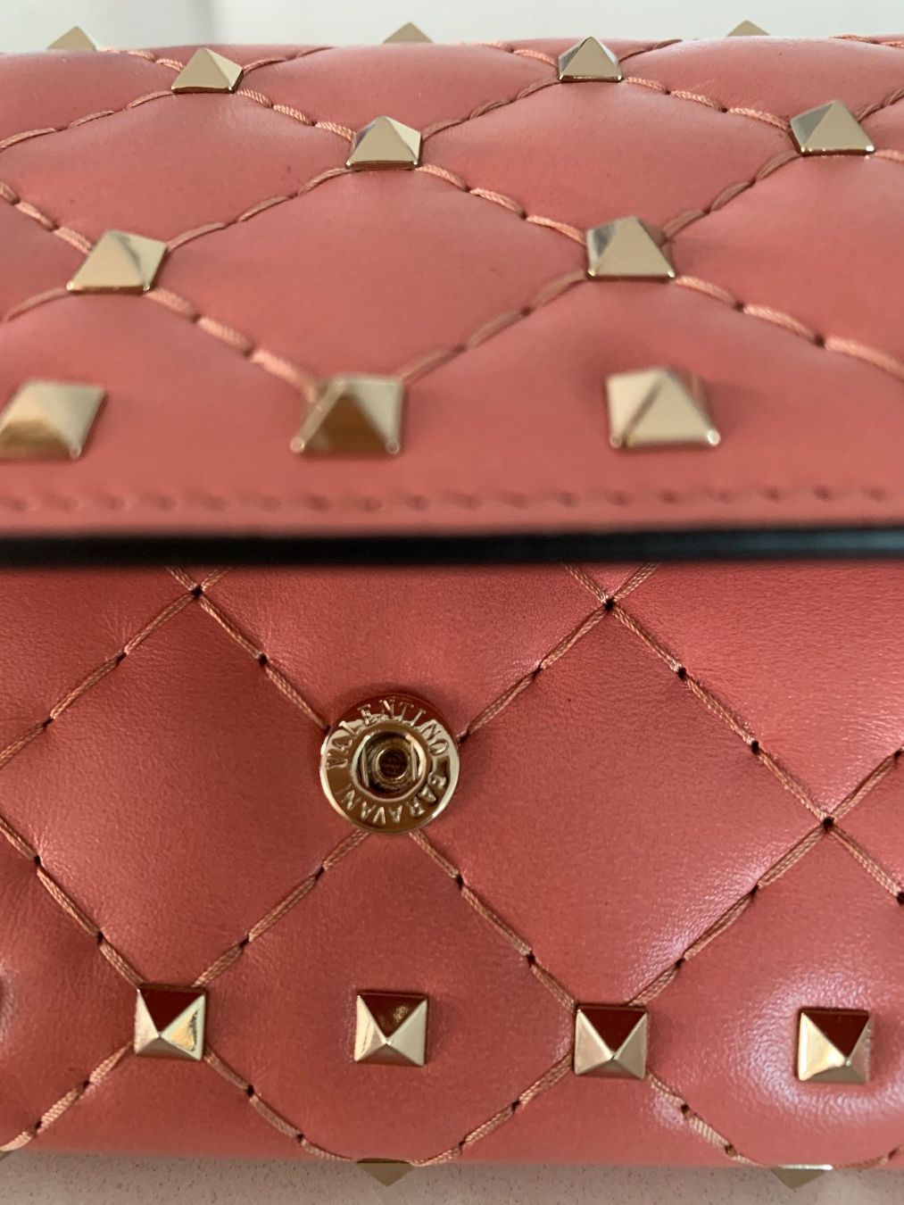Valentino Portamonete: VALENTINO GARAVANI portefeuille Rockstud Spike – Nuovo (secondo la descrizione) da Morges venduto da Imade1 3