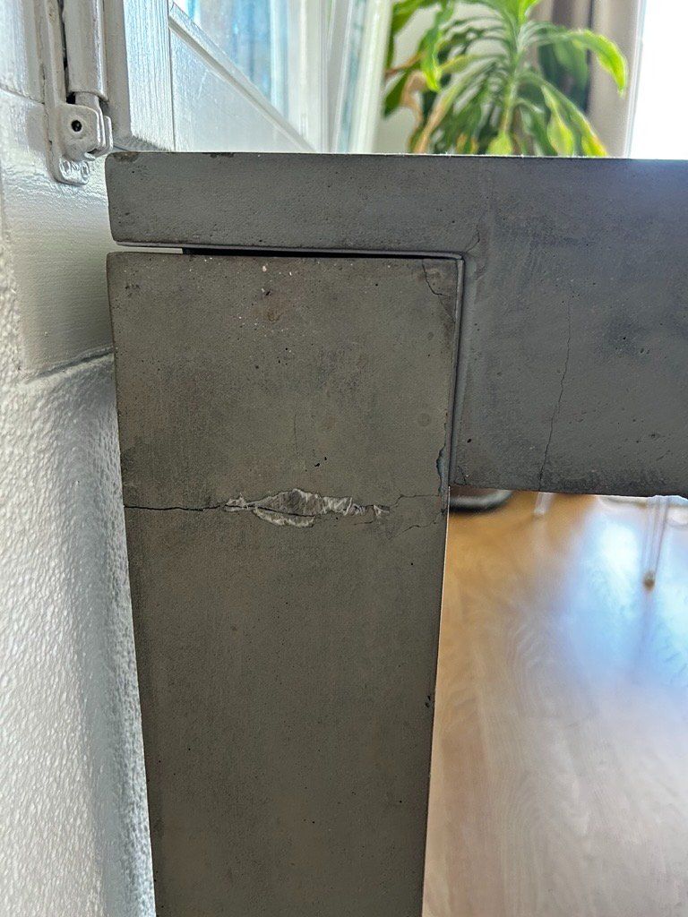 Tavoli: Betontisch – modern, robust & stilvoll – Usato da Hausen am Albis venduto da anjaly01 4