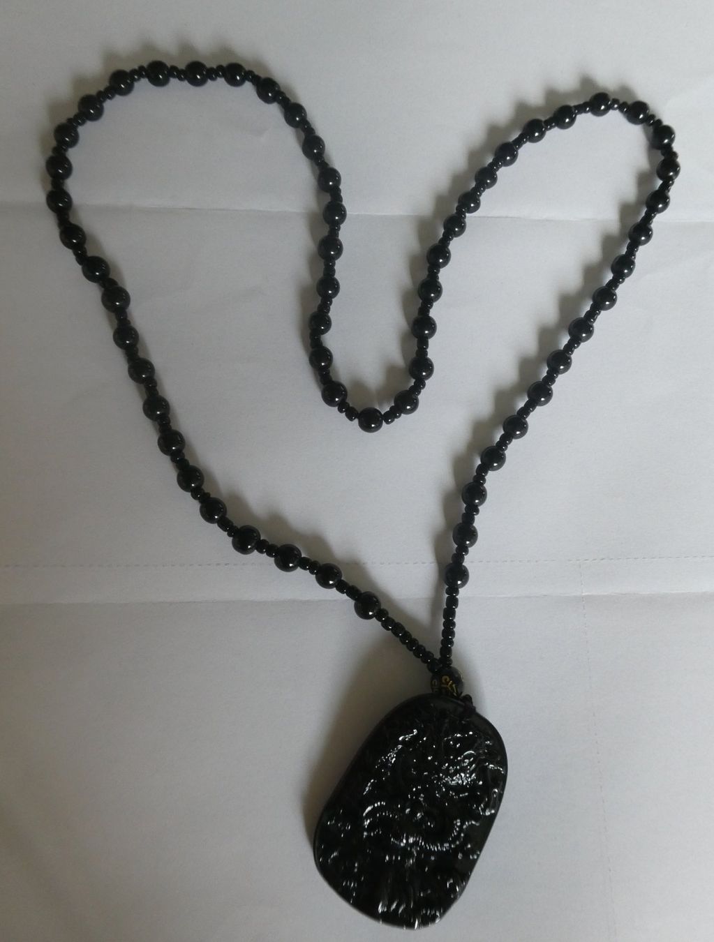 Catenine: Collier en obsidienne avec pendentif dragon – Nuovo e nell'imballaggio originale da Troistorrents venduto da Marion70