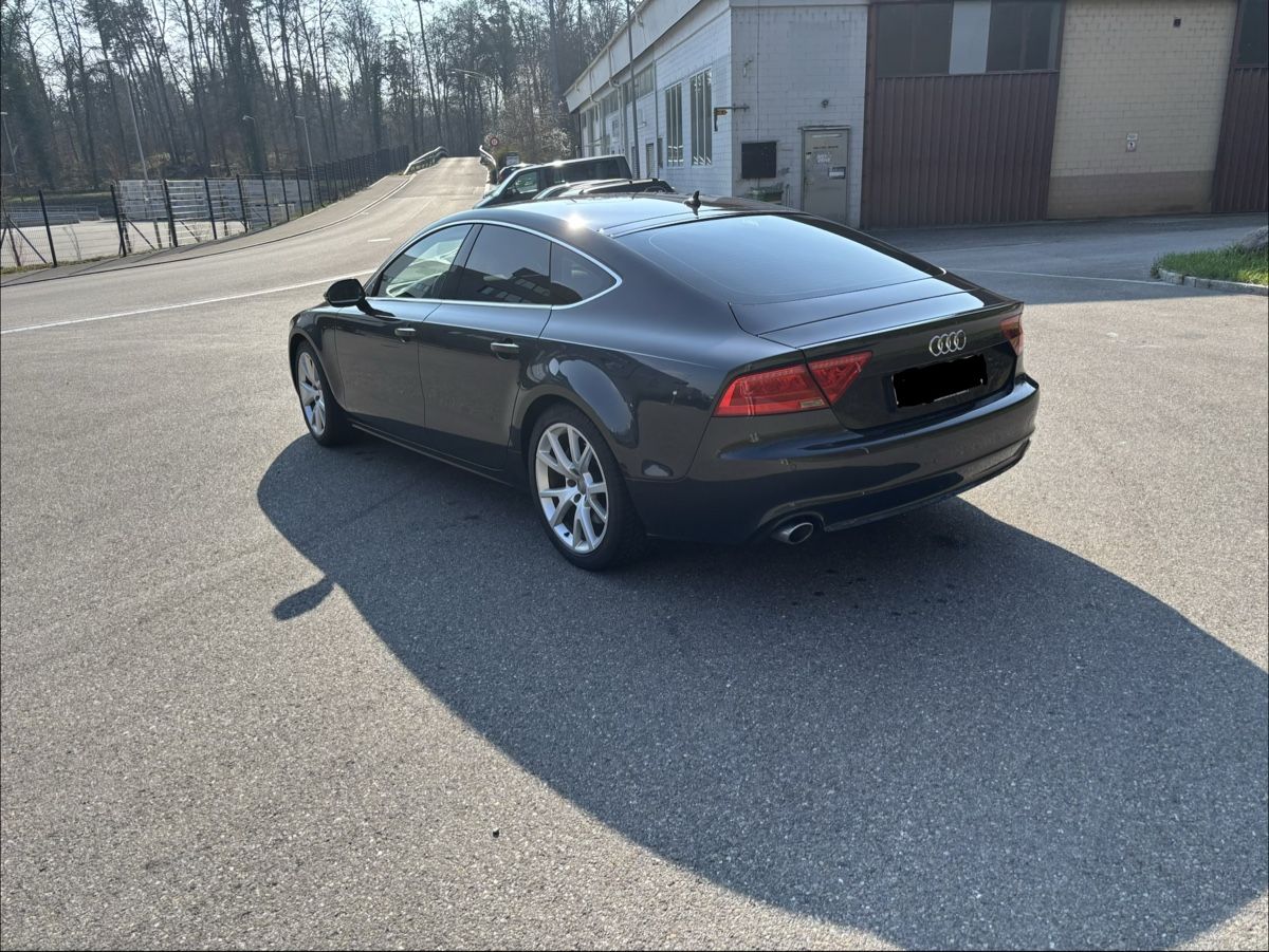 Audi Automobili: Audi A7 aus 2. Hand ab Service – Usato da Bülach venduto da Sontec_99 1