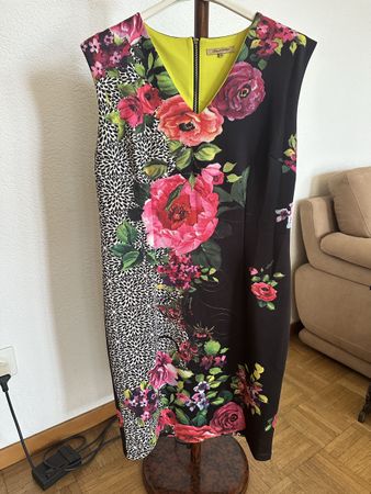 Vestito donna Sweet Miss fiori nero taglia XL
