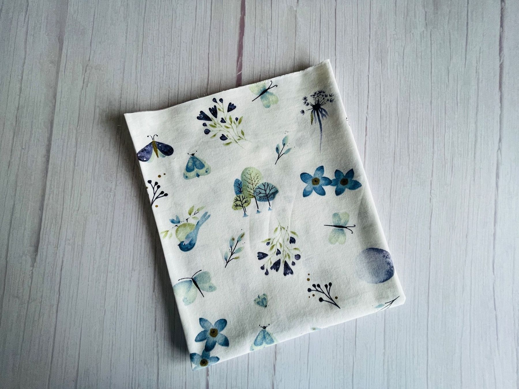 Tessuti: Coupon patchwork & couture - Oiseaux & Fleurs - 49 x 80 cm – Nuovo e nell'imballaggio originale da Gland venduto da san_xz5j