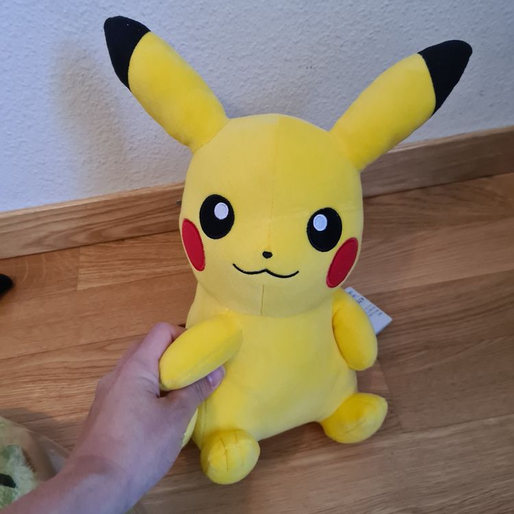Pokemon Pikachu Doll Banpresto 1