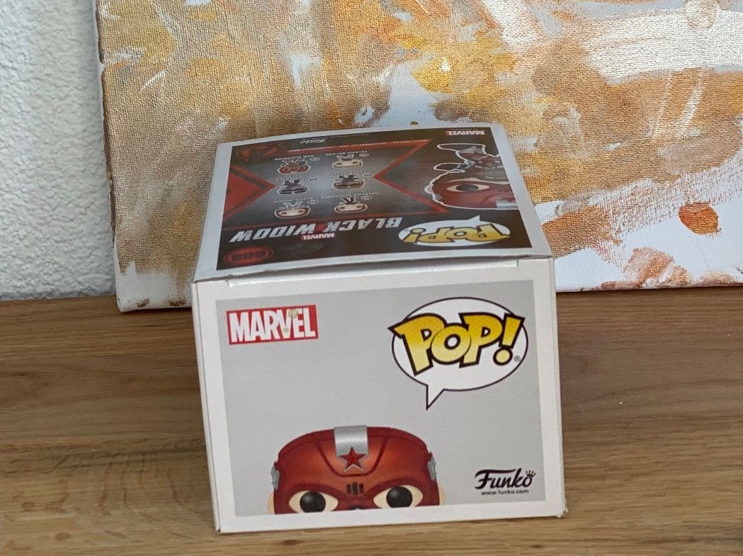 Funko Statuette: Funko Pop - Red Guardian #608 - Black Widow - Marvel – Nuovo e nell'imballaggio originale da Oensingen venduto da CSCollectors 4