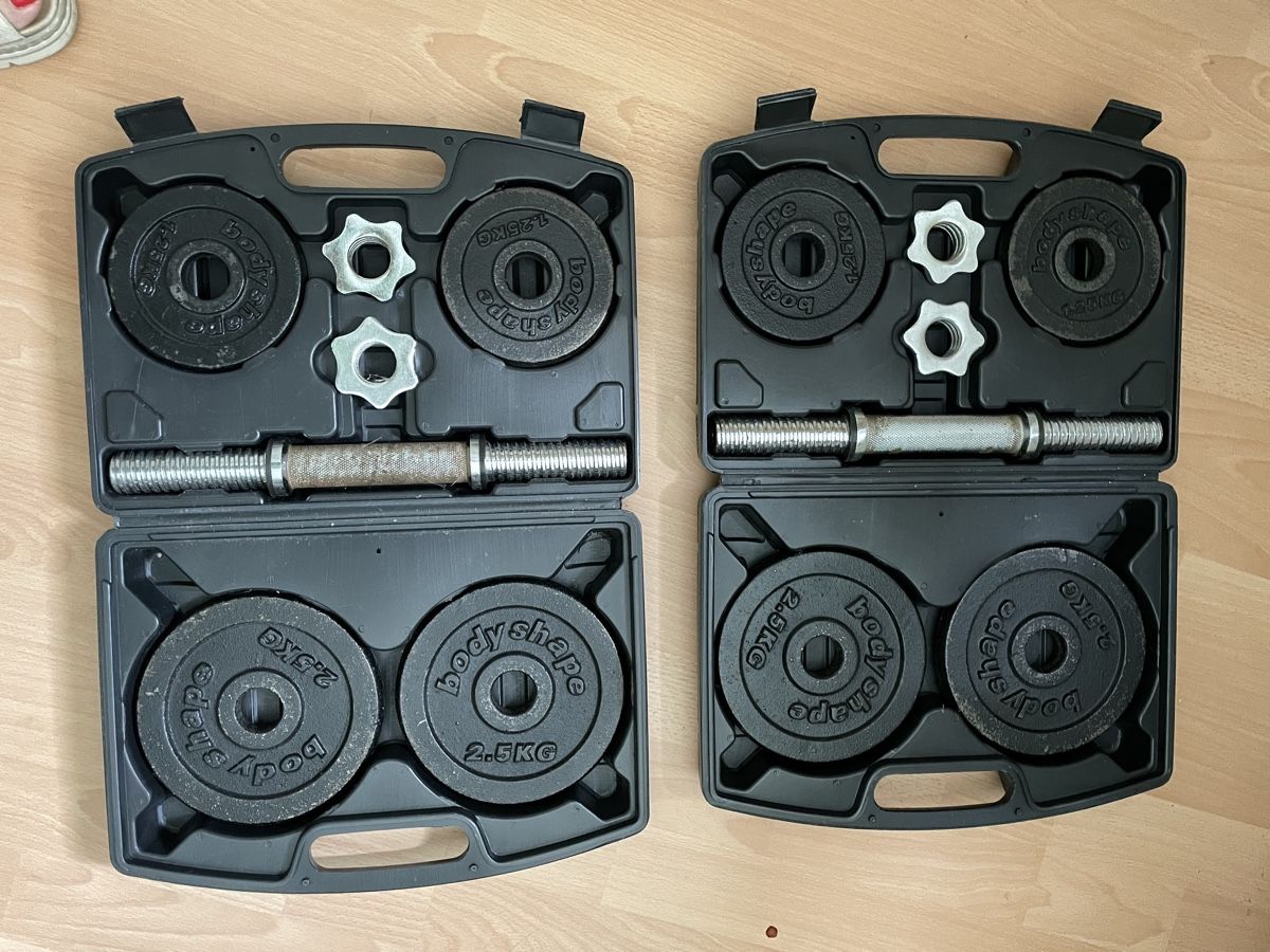 Bodyshape Manubri & Pesi: 2 Kurzhantelsets 15kg mit Koffer – Usato da Zürich venduto da Sbd1 1