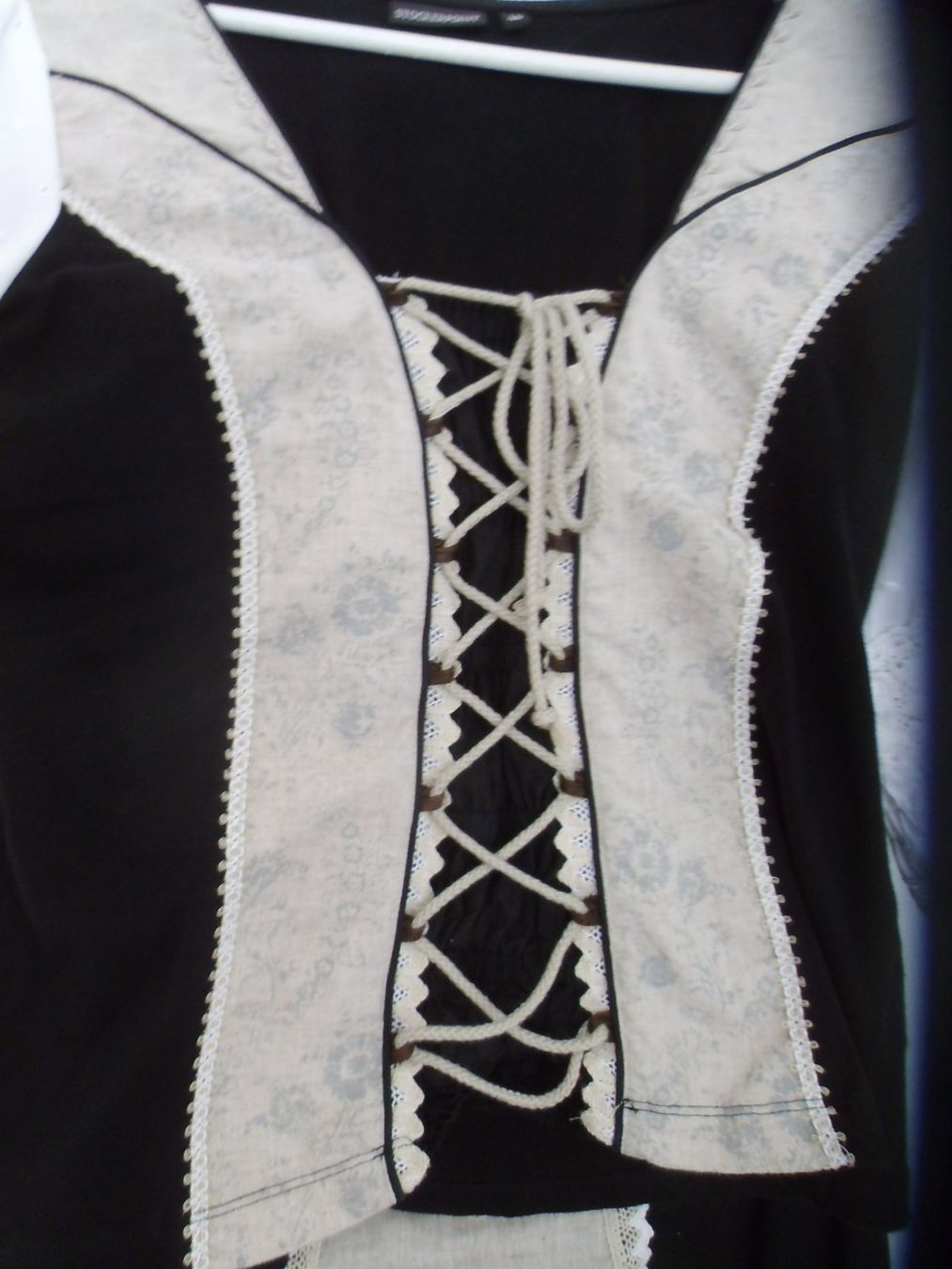 Costumi: Dirndl von Stockerpoint Gr. L  / 44 Baumwolle & Leinen – Nuovo (secondo la descrizione) da Walenstadt venduto da Pluisa 3