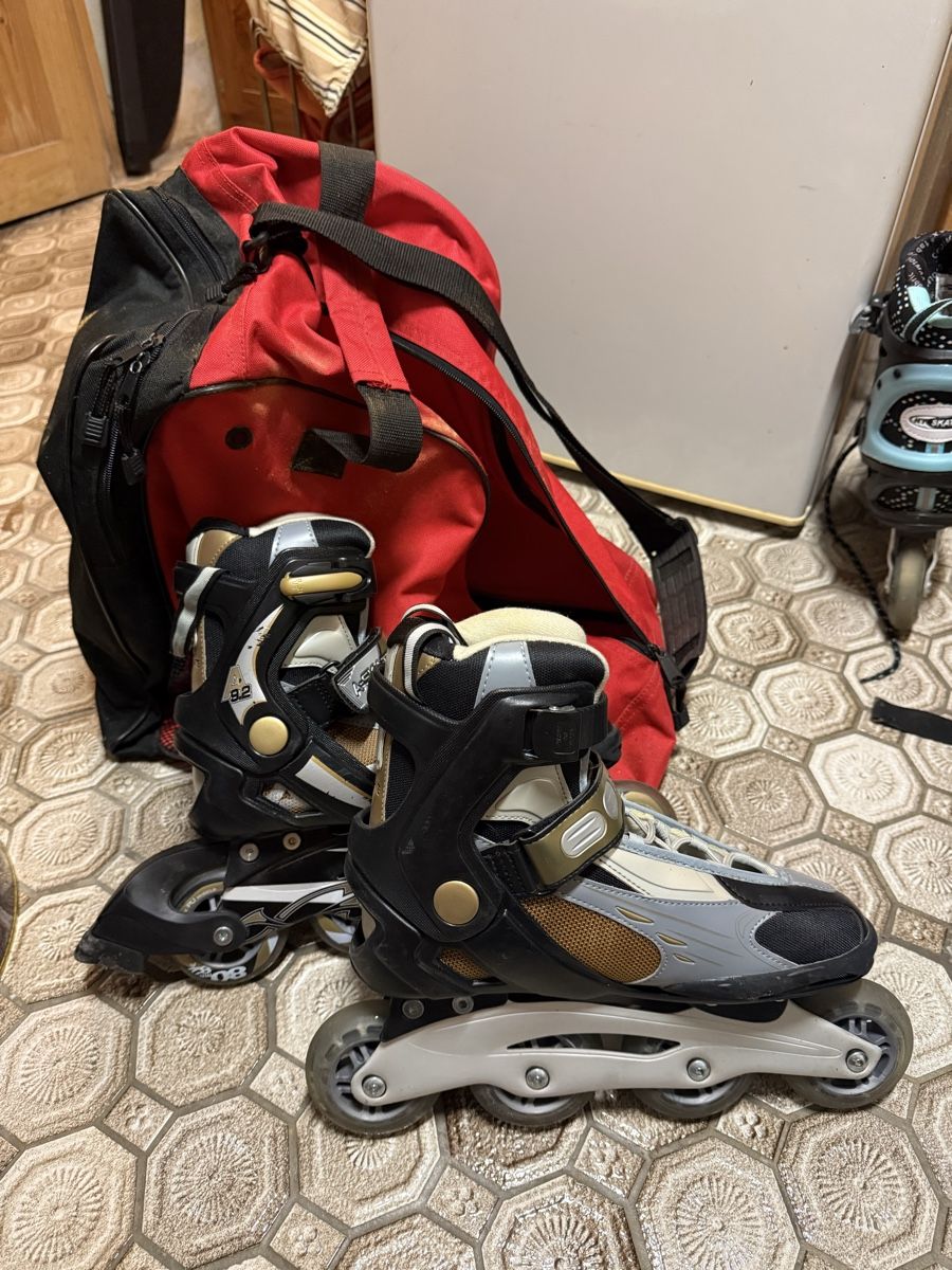 Patins à roul. & inline: Inline Skates schwarz silber gebrauchter Zustand – D'occasion à Oberwil BL par Faeschlimann17