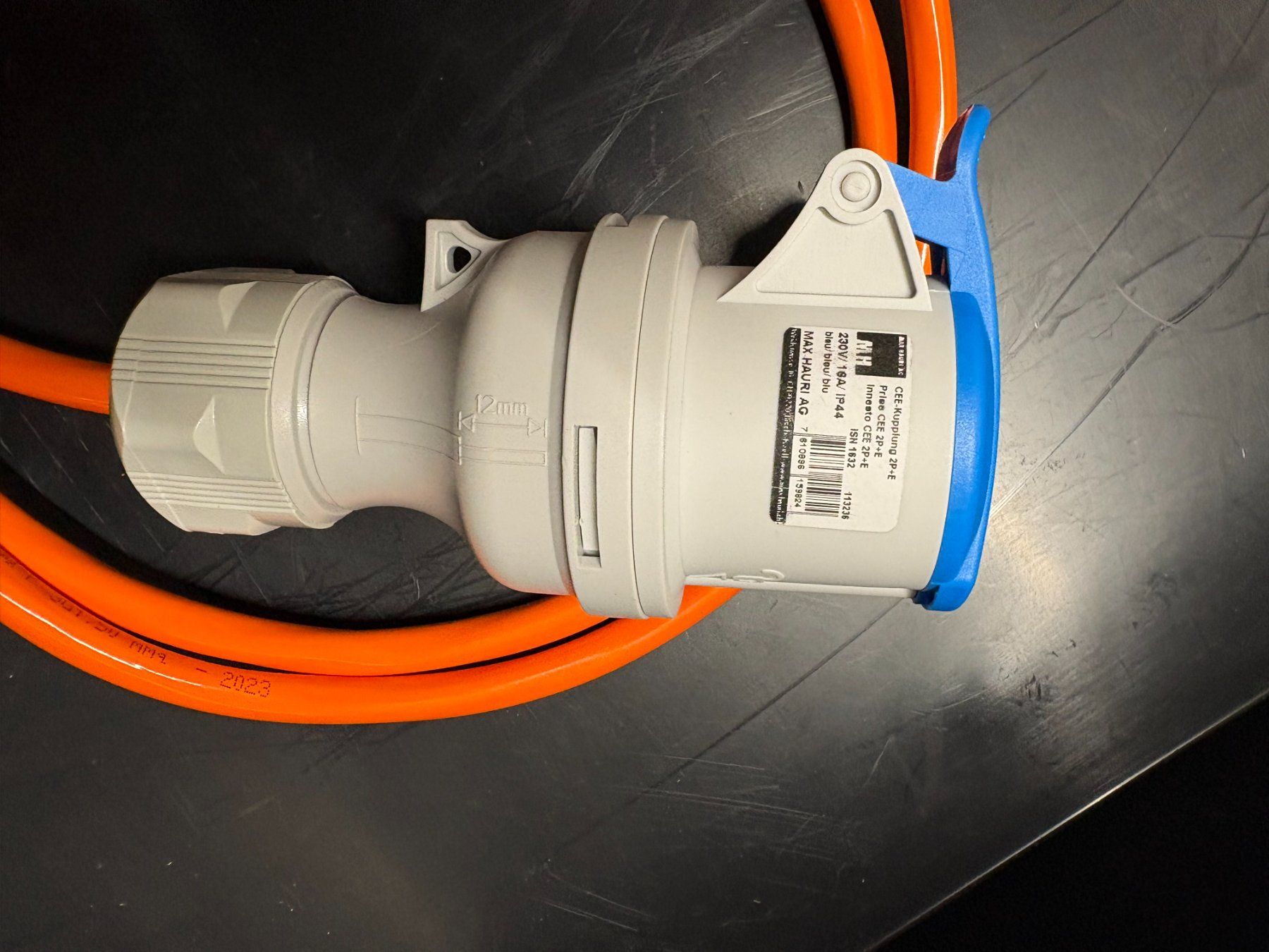 Kabel: Adapterkabel Typ 13 / CEE16 Kupplung – Neu (gemäss Beschreibung) aus Lyss von achillevaz 1