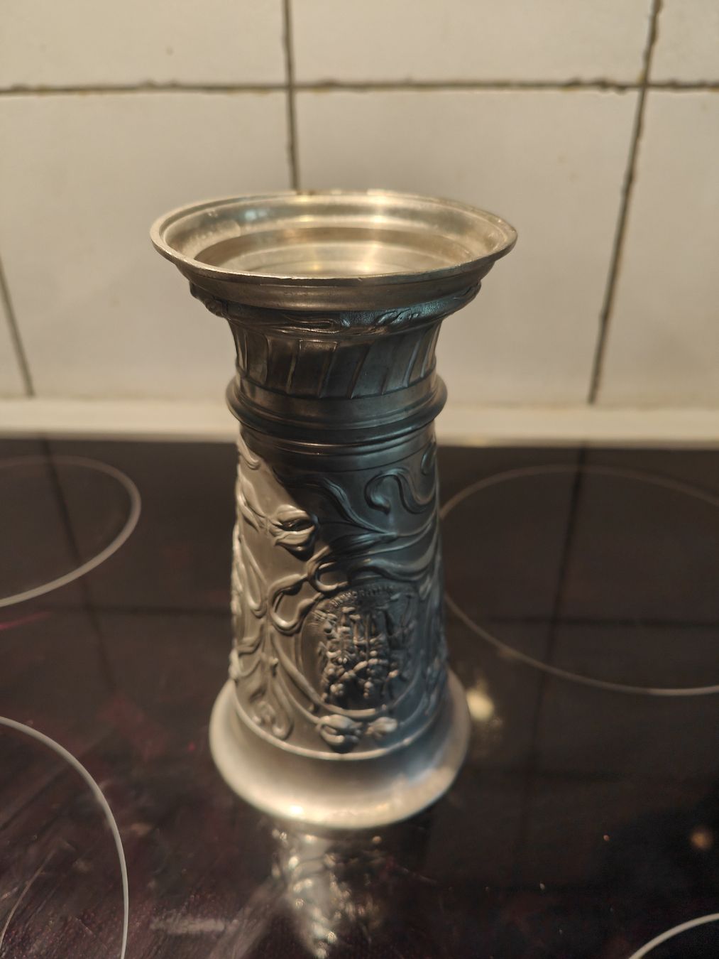Vase & Récipients: vase Guillaume Tell  – D'occasion à Meyrin par olico01 9