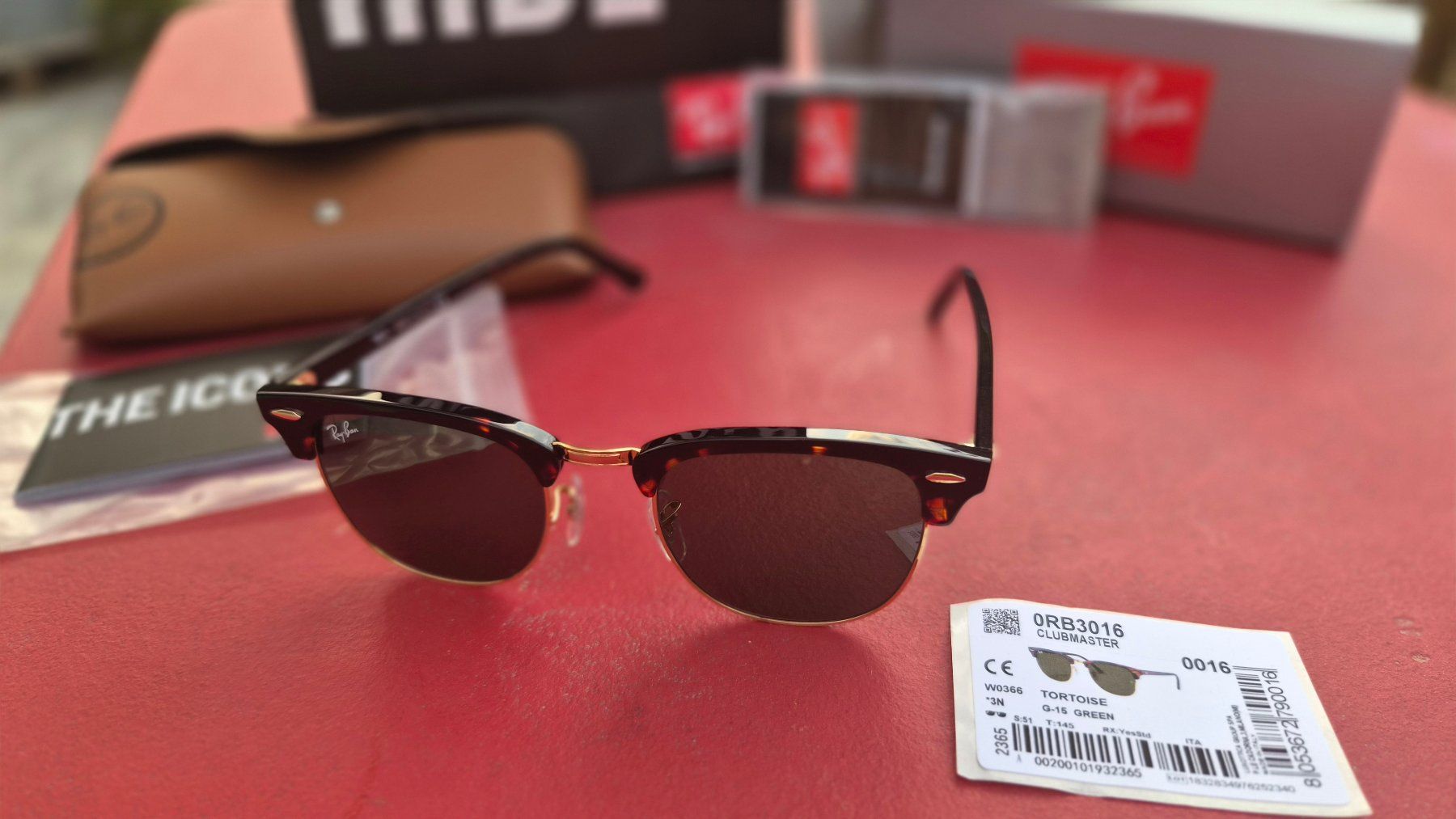 Ray-Ban Occhiali & Lenti: Ray Ban Clubmaster – Nuovo e nell'imballaggio originale da Unterseen venduto da Filip_L