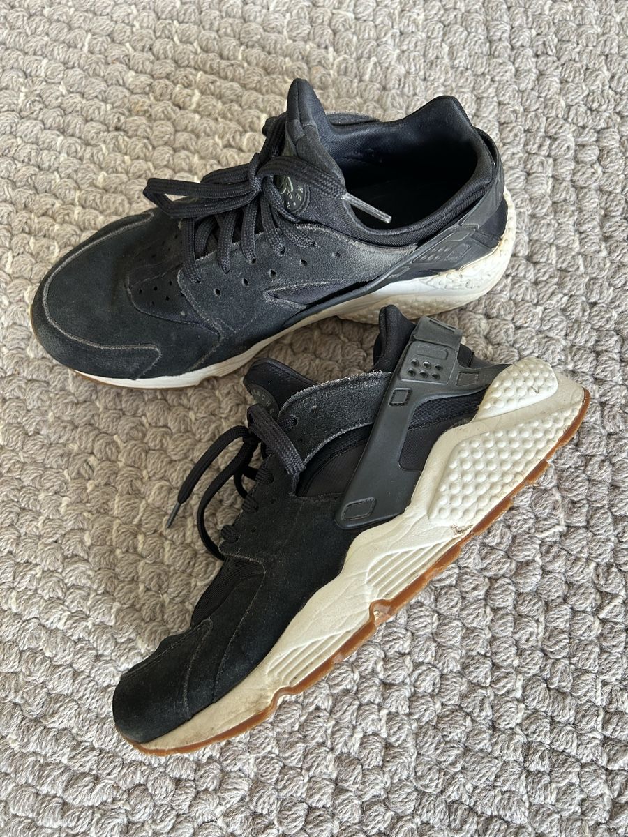 Nike Scarpe da uomo: Nike Huarache Sneaker – Usato da Jona venduto da Valeria99_
