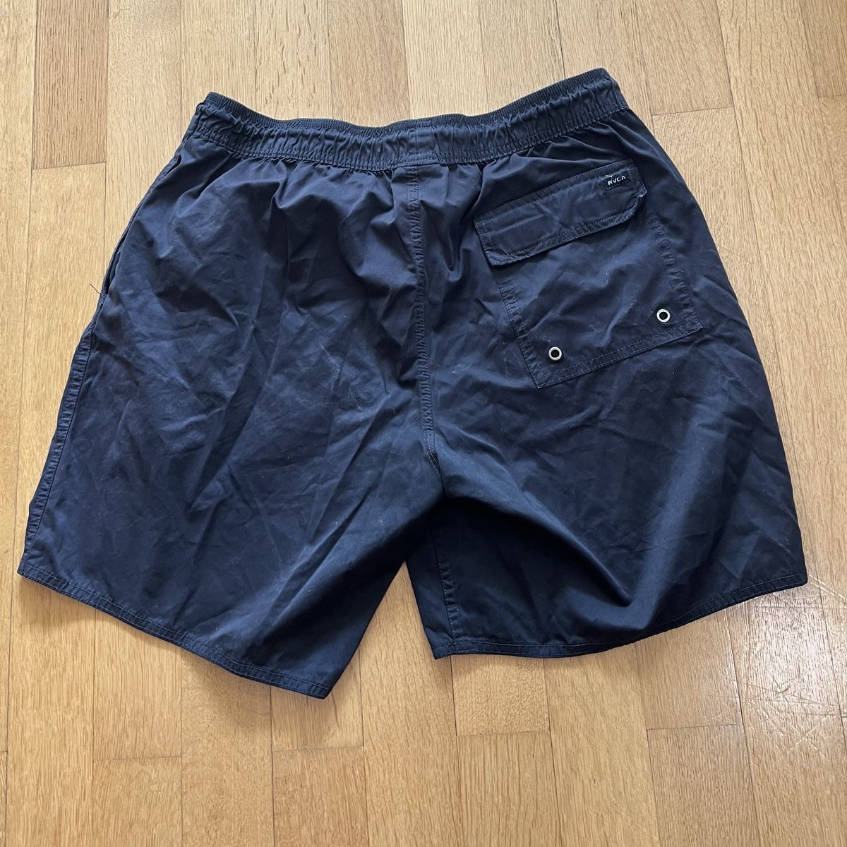 RVCA Hosen: Short RVCA XL noir homme – Gebraucht aus Bern von pie_mdk2 2