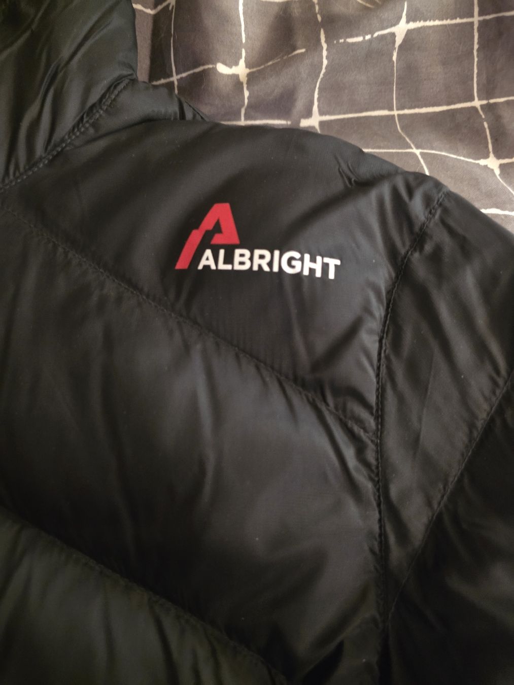 Albright Giacche: Veste Albright noire – Usato da Bulle venduto da Christophe1080 1