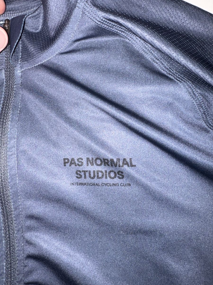 Pas Normal Studios Leibchen & Hosen: Pas normal Studios Mechanism Jersey L  – Gebraucht aus Rapperswil SG von pli_fz9r 2