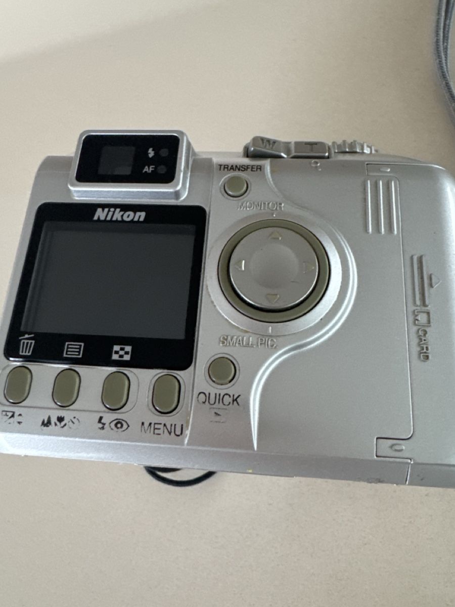Nikon Kamera: Camera Nikon – Gebraucht aus Adligenswil von goverla11 3
