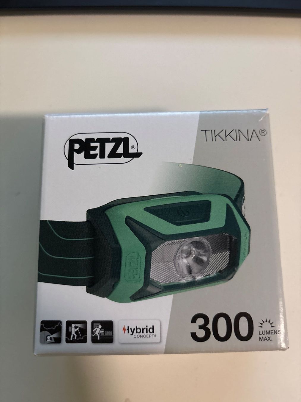 Petzl Lampade: Petzl Tikkina Stirnlampe – Nuovo (secondo la descrizione) da Walchwil venduto da jea_6bxj