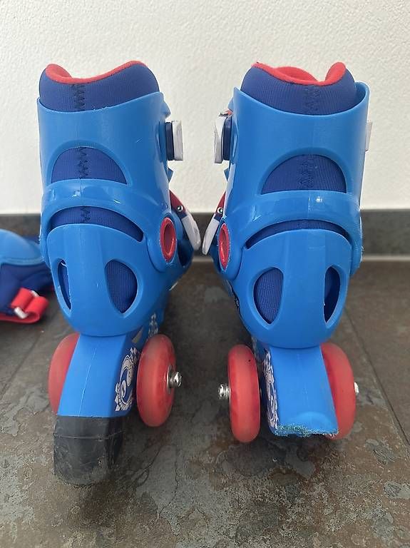 Pattini in linea & Pattini a rotelle: Inline Skates Kinder blau/rot mit Protektoren  – Usato da Chur venduto da Smoothiegirl 2