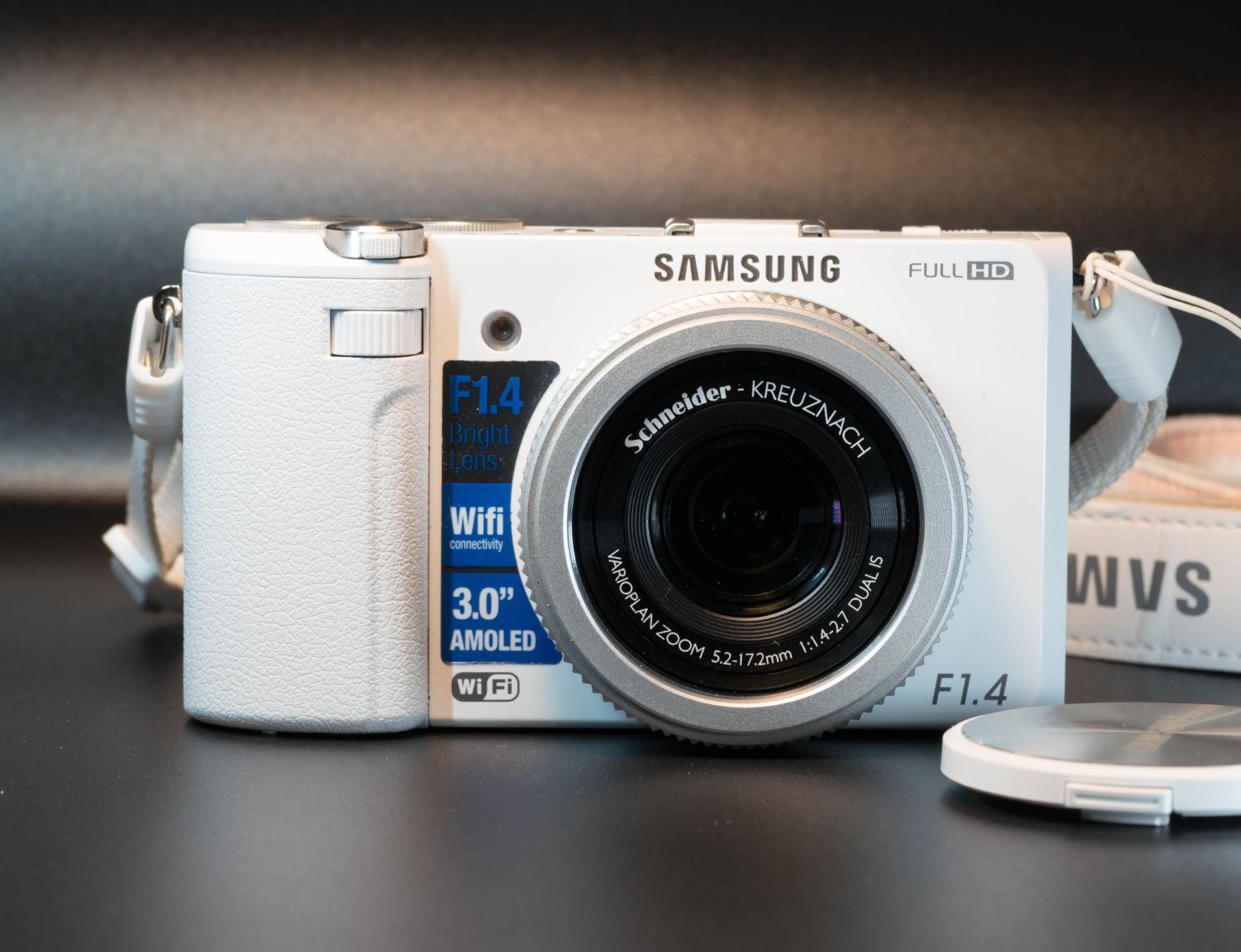 Samsung Kamera: Samsung EX2F Premium-Kompaktkamera - F1.4 – Gebraucht aus Thörishaus von vintagger 3