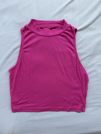 Haut femme rose sans manches col montant taille S