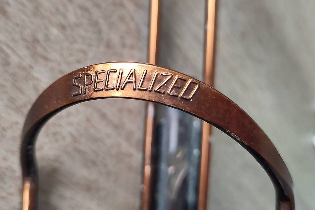Pezzi di ricambio: Bidonhalter Metall, kupferfarbig – Usato da Gerzensee venduto da Martin_99 2