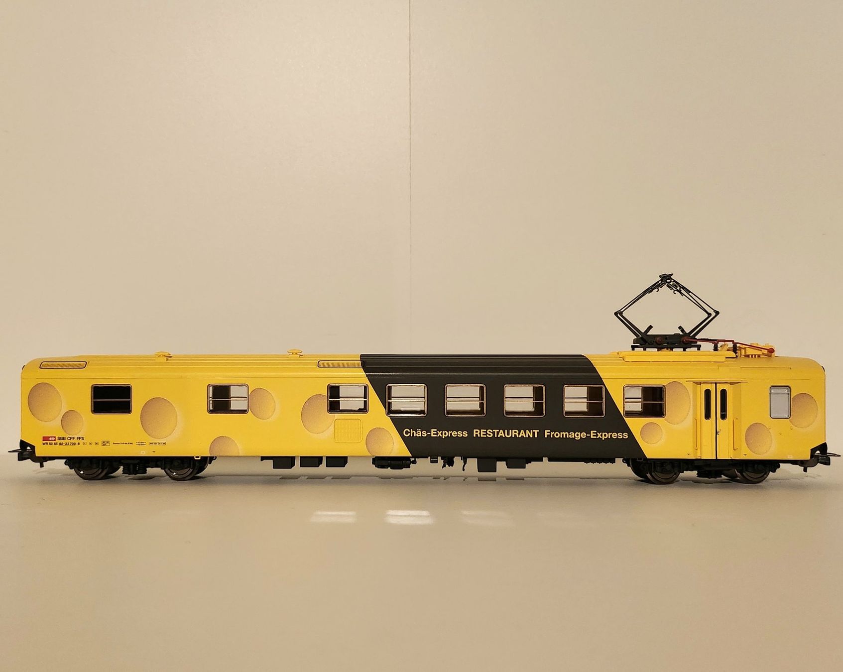 Piko Modellini di ferrovie: Piko 3er Set: 2x BLS & SBB WR Chäs-Express – Nuovo (secondo la descrizione) da Wittenwil venduto da ced_q8j7 4