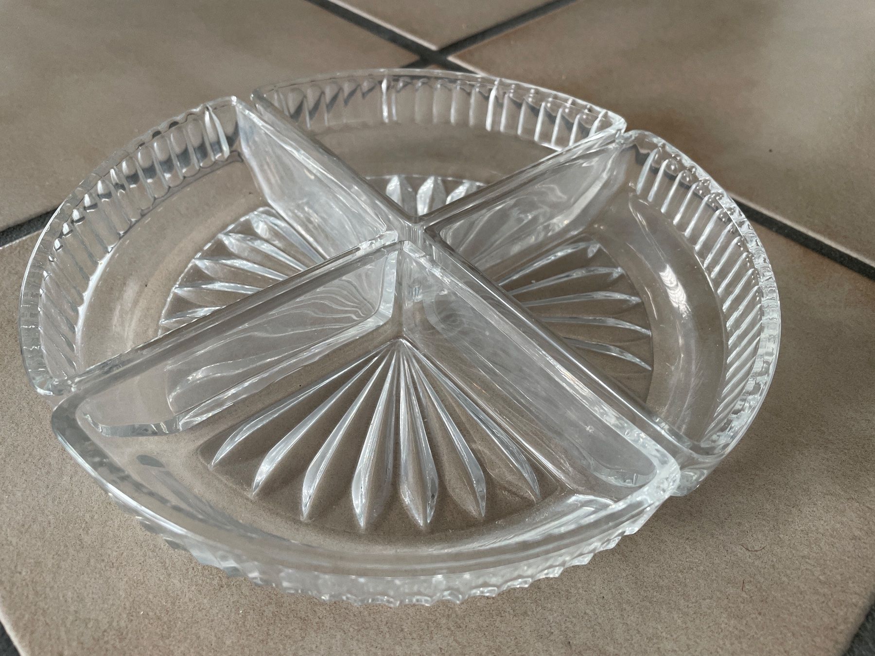 Schalen: 4 Glasschalen für Snacks – Gebraucht aus Zürich von plumita 1